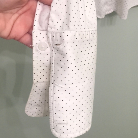 New York & Company White with Black Polka Dots Button Down Long Sleeve Medium - Picture 4 of 5